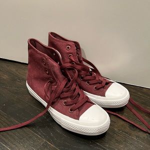 Brand new never worn converse chuck taylors